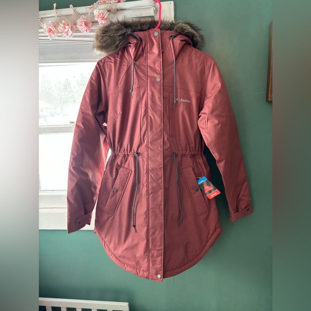 NWT Columbia Women’s Jacket small “beetroot” (mauve)
